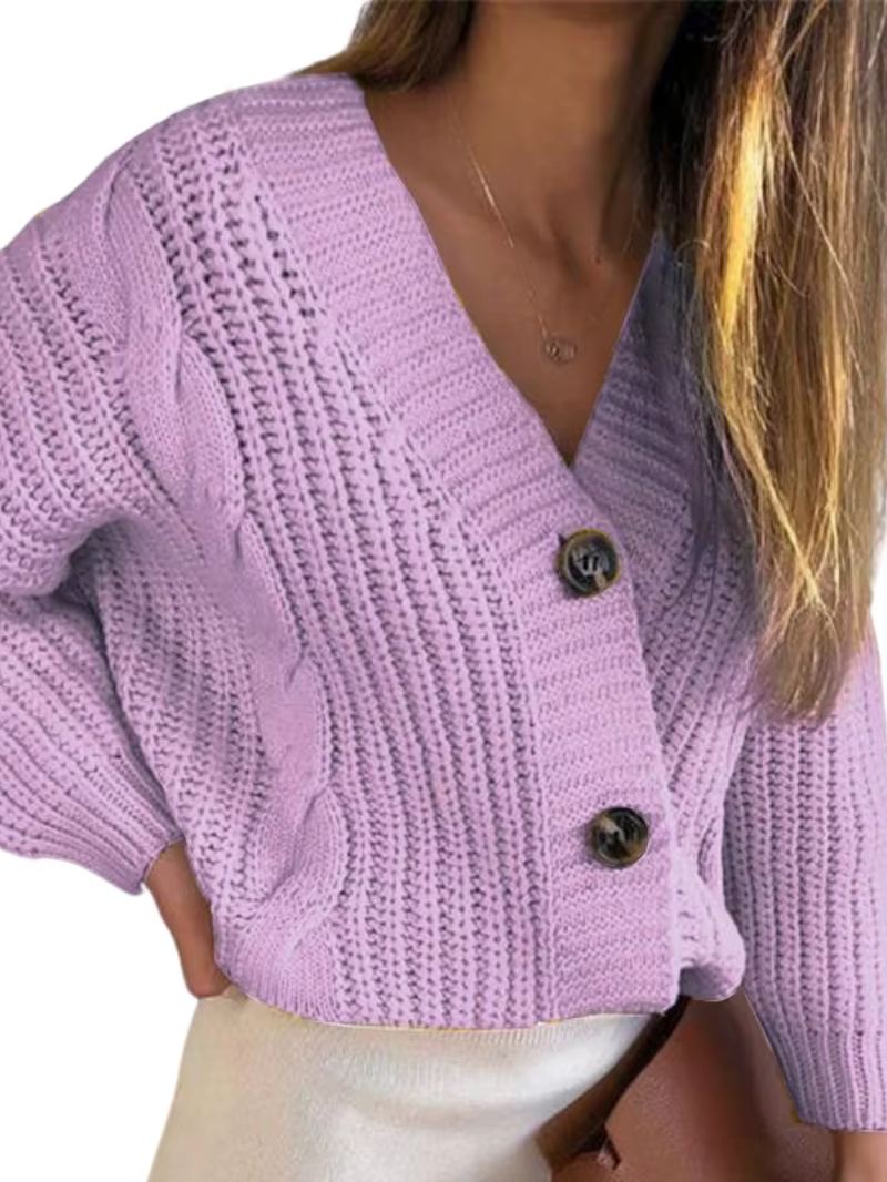 THELMA – DER GROBE STRICKCARDIGAN MIT ZOPFMUSTER & CHARAKTER