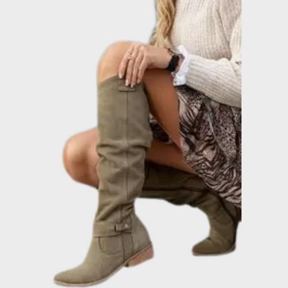 Luna – Kniehohe Stiefel mit Schnalle