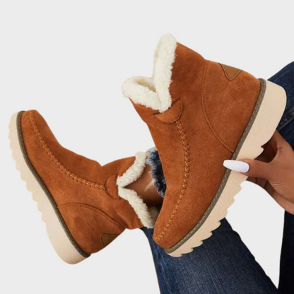 Aria – Kuschelige Schlupfstiefeletten