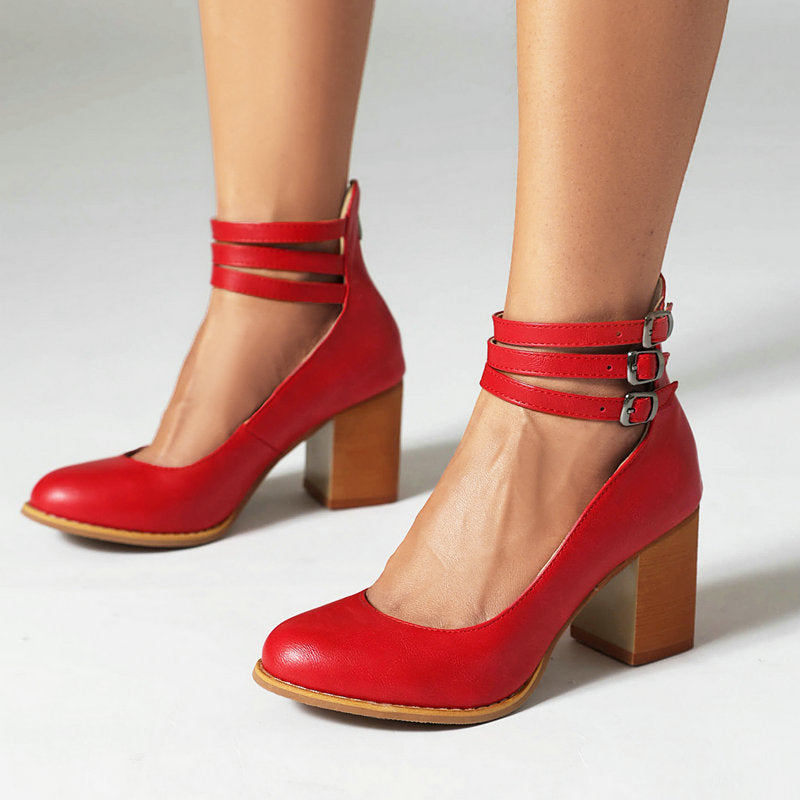 Casilda | Glatte Sandalen mit Knöchelriemen und dicker Sohle