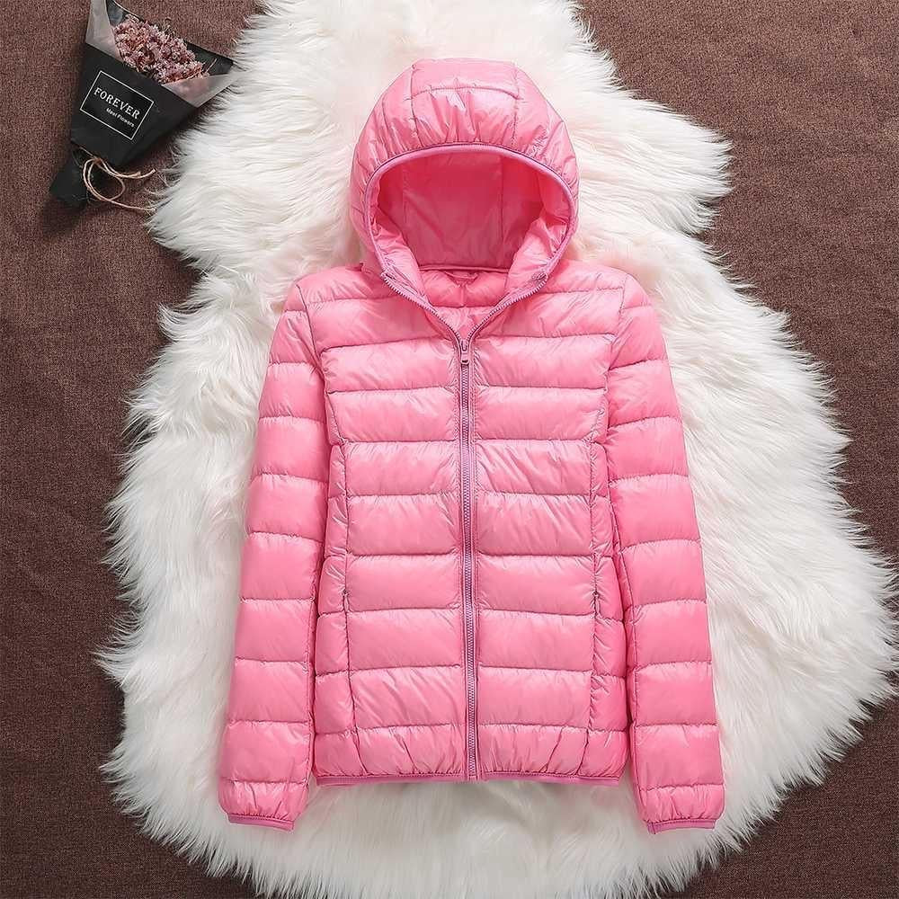 Nord - Neue Jacke mit weißen Entenfedern