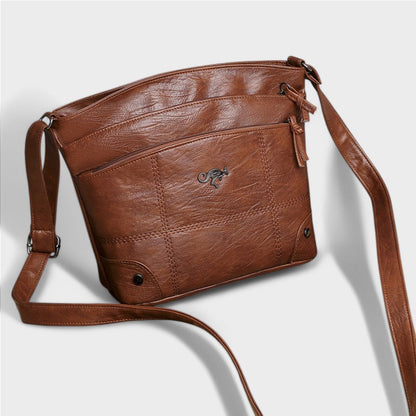 Nora. - Lässige Umhängetasche mit Steppnähten