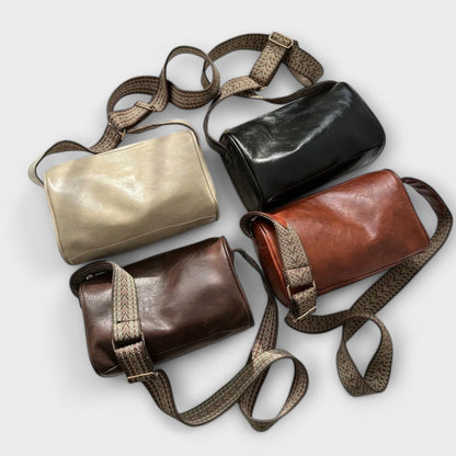 Nora. - Vintage Umhängetasche