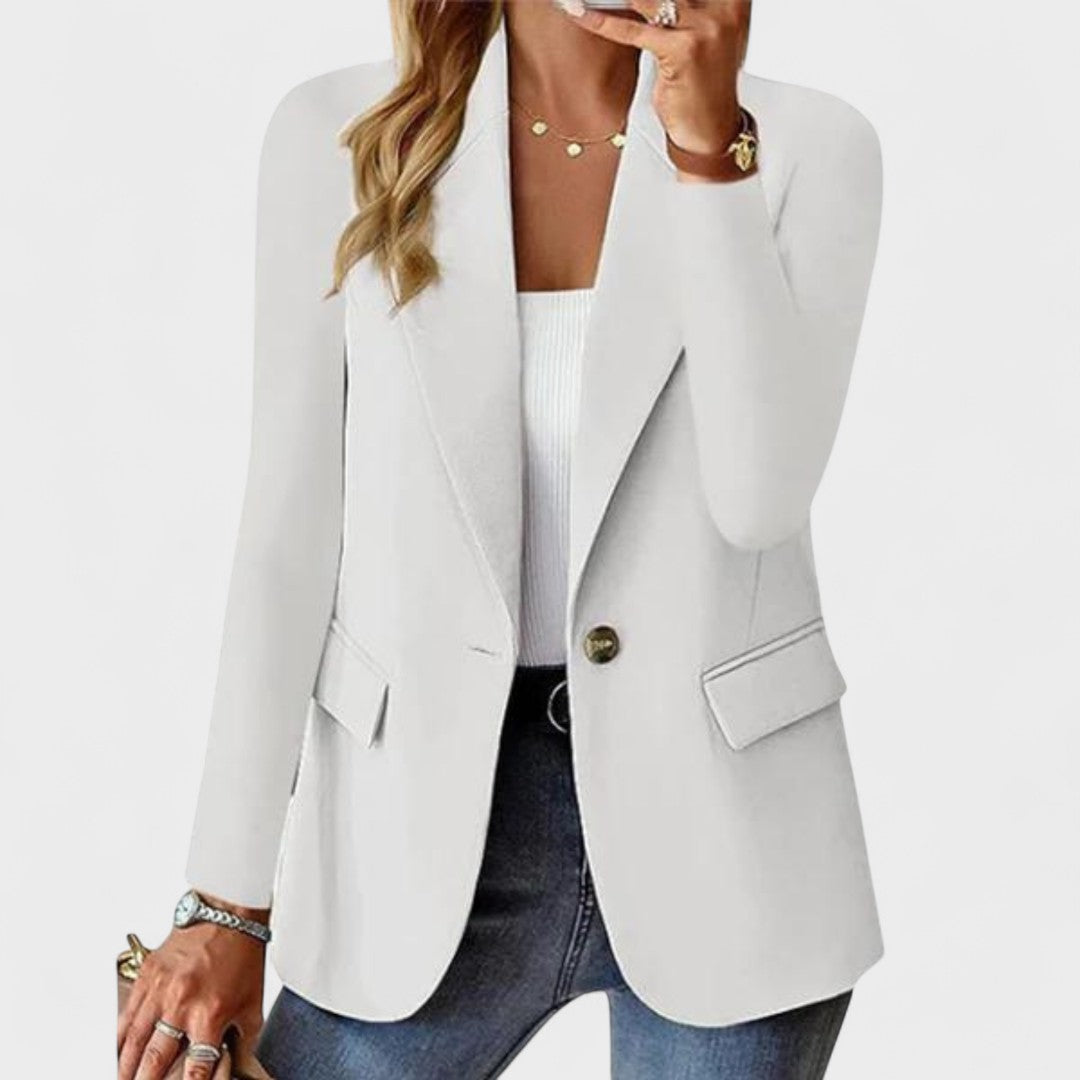 Carla – Maßgeschneiderter Blazer mit zeitloser Eleganz
