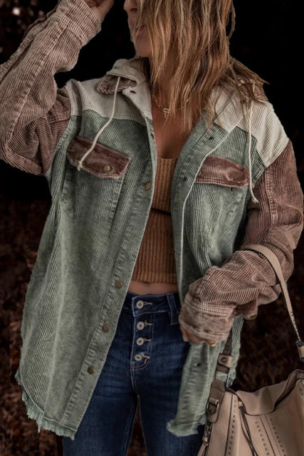 Cropped Cordjacke mit Knopfleiste und Brusttaschen | Perfekt für den Sommer