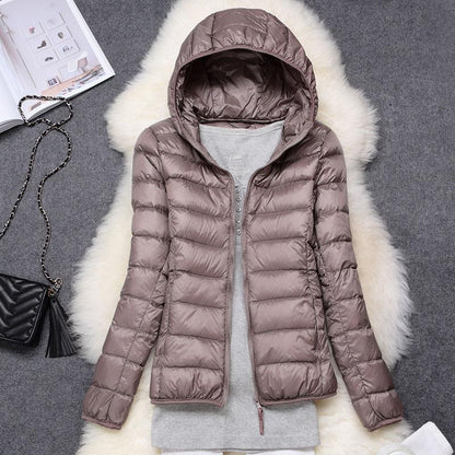 Nord - Neue Jacke mit weißen Entenfedern