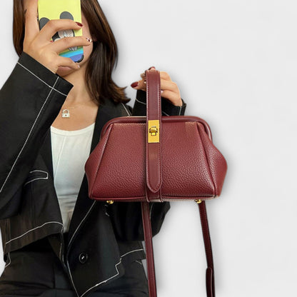 Nora. - Retro Tasche